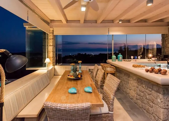 Panoramic Poolside Getaway Σπίτι διακοπών