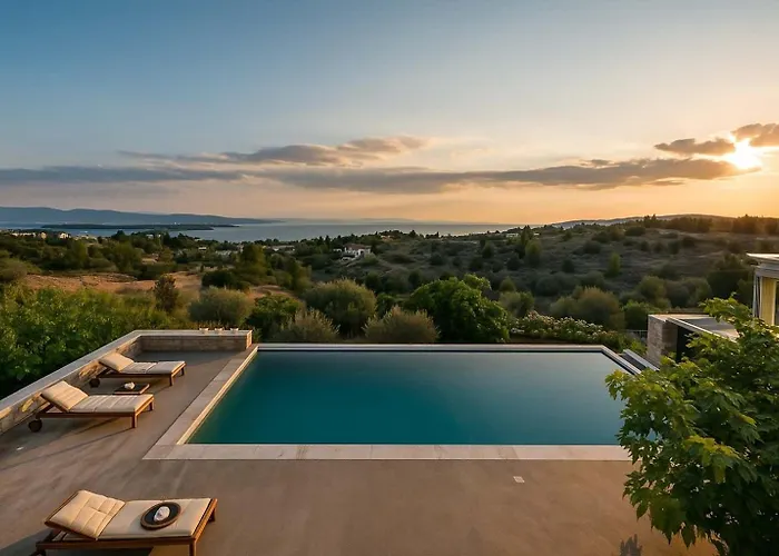 Panoramic Poolside Getaway * Πόρτο Χέλι
